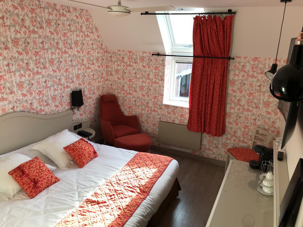 Cit'Hotel - Hotel Le Cèdre Noyon Buitenkant foto